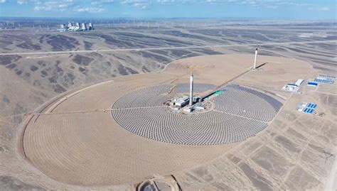 World's 1st dual-tower solar plant to make 1.8 billion kWh yearly