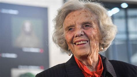 Elena Poniatowska Dedica El Premio Carlos Fuentes UnoTV