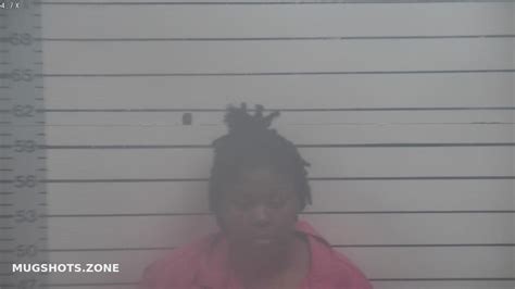 MCKAY DANDRIDGE ASHLEY NICHOLE 09 05 2021 Desoto County Mugshots Zone