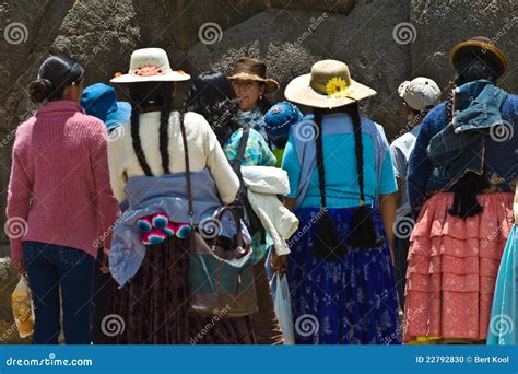 Cusco, Peru: Sacsayhuaman editorial image. Image of guide - 22792830