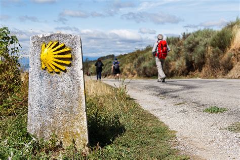 Longue Randonnée 9 Choses à Savoir Sur Le Chemin De Compostelle Espaces