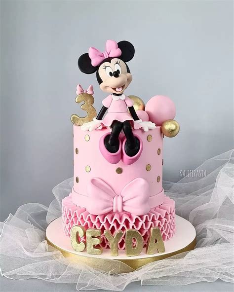 Minnie Mouse Birthday Cake Tortas De Cumpleaños De Minnie Mouse Pastel De Minnie Mouse