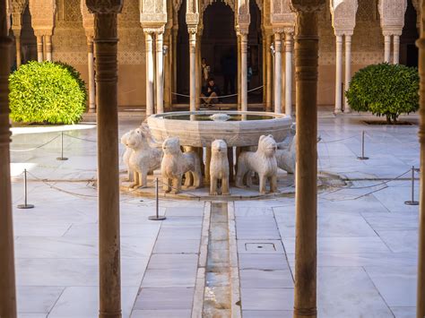 Patio Of The Lions Patio De Los Leones In The Nasrid Pal Flickr