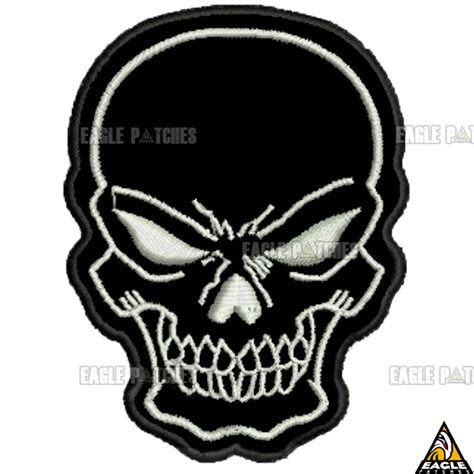 Patch Bordado Black Skull Caveira