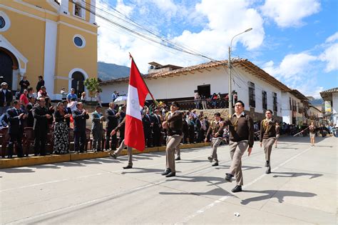 Participaron En La Ceremonia De Izamiento Y Desfile Noticias