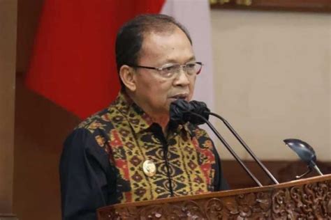 Gubernur Koster Tegaskan Pencabutan Bvk Tak Pengaruhi Jumlah Wisman