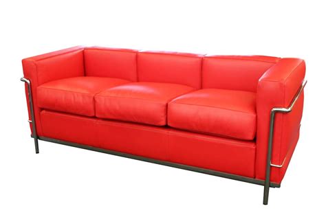 Cassina LC2 Le Corbusier Tres Plazas Sofá Piel Rojo Claro Sofás