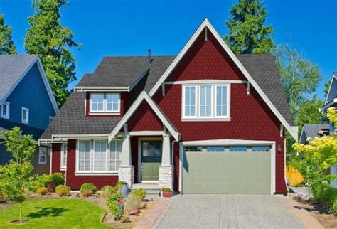 9 Autumn Red Siding Home Design Ideas To Know | Allura USA