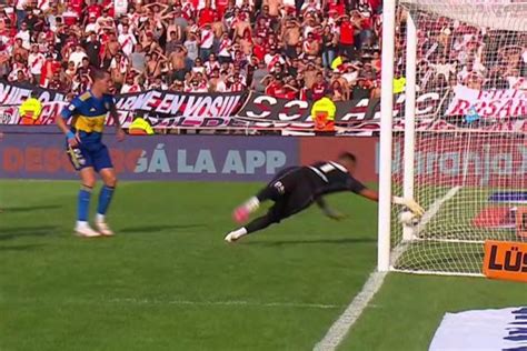 La Polémica Del Superclásico El Var Consideró Que La Pelota No Entró Y