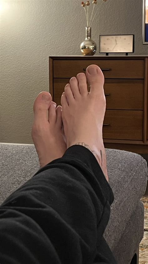 Stoner Soles On Twitter Rt Pinqbriq Feet Up