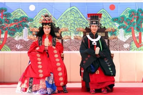 King Gojong And Queen Mins Royal Wedding Ceremony 고종명성후 가례 재현행사