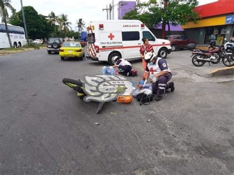 Pareja De Motociclista Resulta Lesionada Tras Ser Impactada Por Taxista