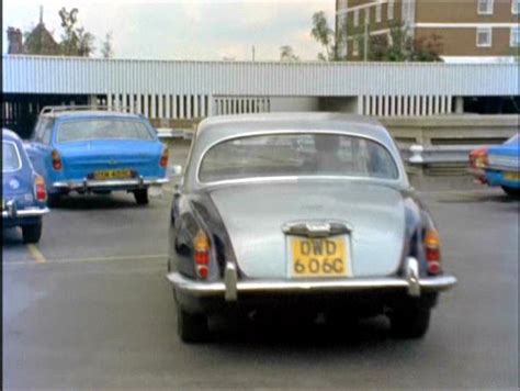 Imcdb Org Ford Zephyr Estate By Abbotts Of Farnham Mkiii E