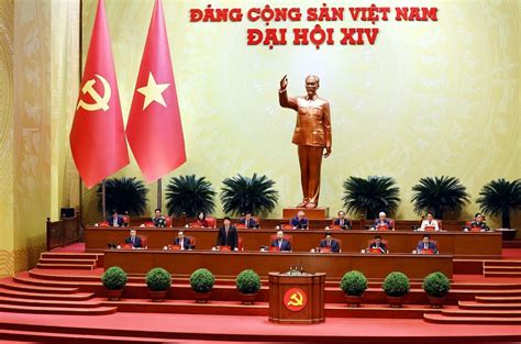 Thông cáo báo chí ngày làm việc thứ hai Đại hội lần thứ XIV của Đảng ...