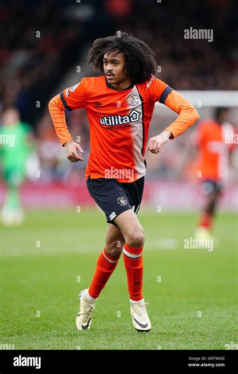 Tahith Chong Luton Town Hi Res Stock Photography And Images Alamy