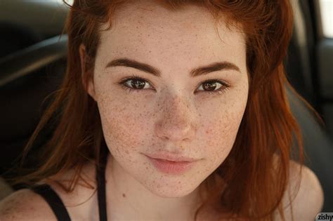 Hd Wallpaper Sabrina Lynn Redhead Freckles Women Face Portrait