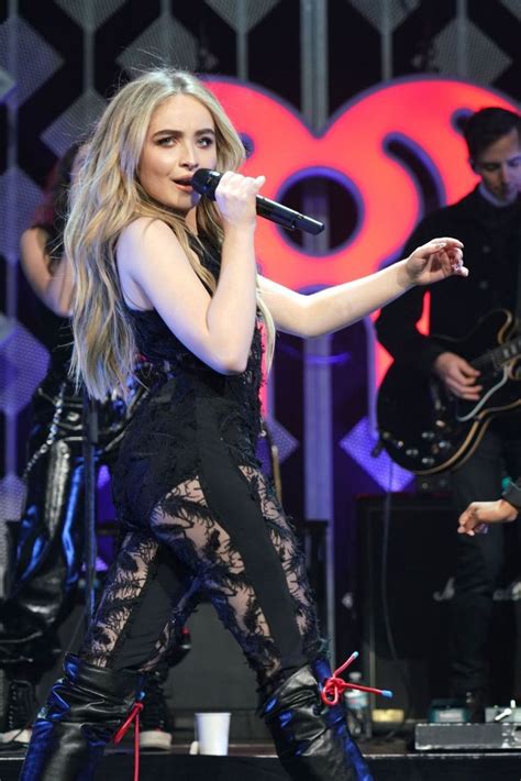 Pin On Sabrina Carpenter