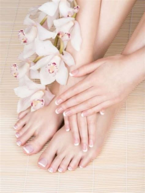 5 Health Benefits Of Manicure And Pedicure Nail Room