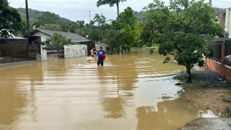 Inunda Es Podem Atingir Itapo Joinville E S O Francisco Do Sul A