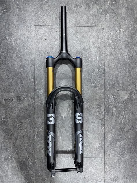 Fox Racing Shox Neue Fox Federgabel Factory E Tuned Series