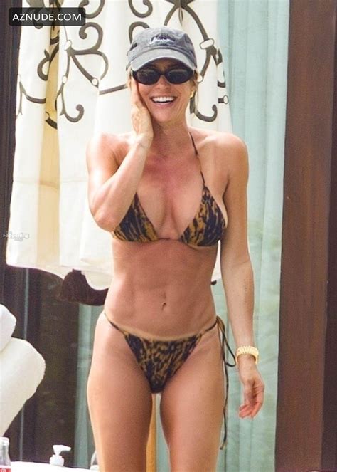 Kristin Cavallari Sexy Spotted Showing Off Her Toned Body Wearing A Skimpy Bikini By A Pool In