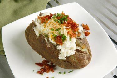 How to Bake a Potato in Tin Foil in a Toaster Oven | livestrong