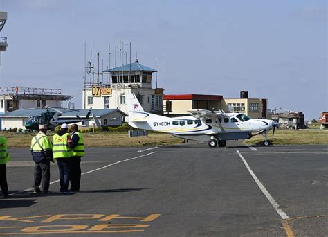 Wilson Airport staff returned 2.3 Million lost by a tourist!