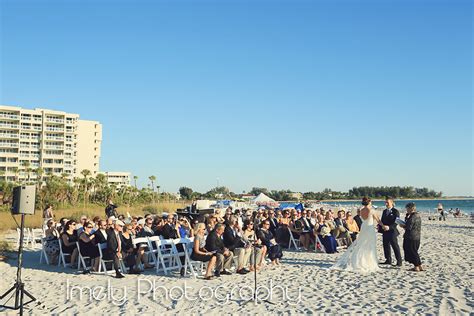 Longboat Key Club Beach Wedding In Sarasota Florida Sarasota Wedding