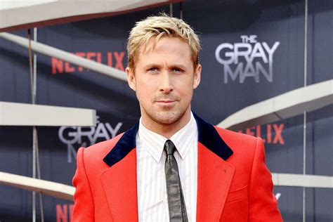 Ryan Gosling in Gucci at THE GRAY MAN Berlin Premiere | 15 Minute News