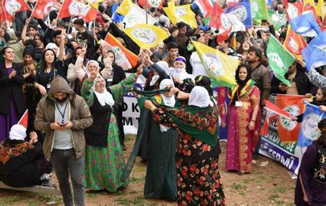 Las protestas se multiplican en el Kurdistán turco contra el golpe