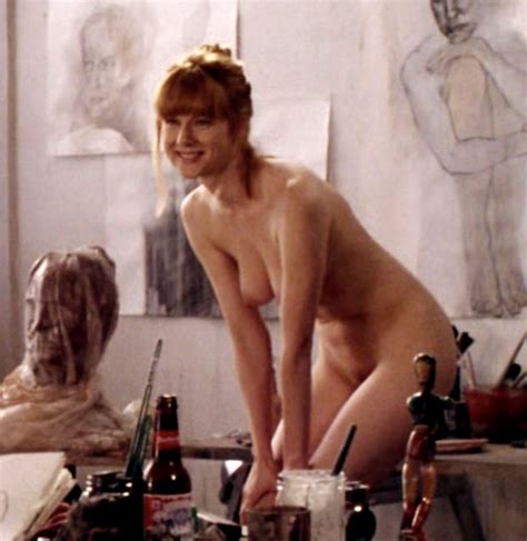 Laura Linney Nude