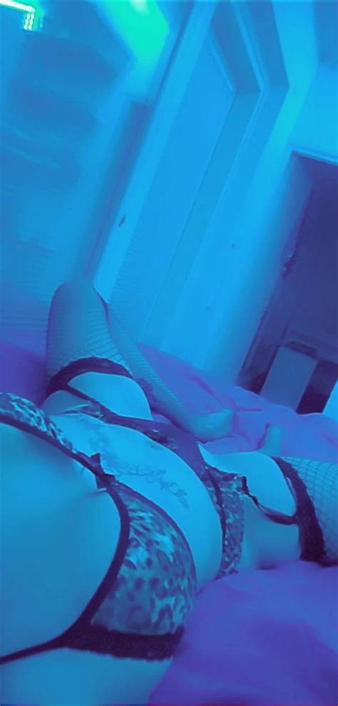 Outfit Try Outs 48 Nude Pics XHamster