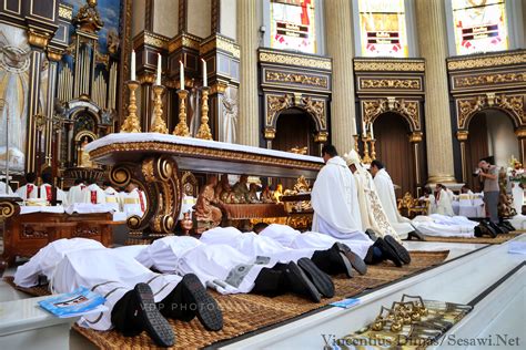 Tahbisan Diakon Dan Tahbisan Imam Di Gereja St Yoseph Katedral