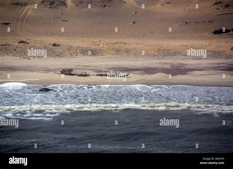 Skeleton Coast shipwreck on beach of Namib Desert Stock Photo - Alamy