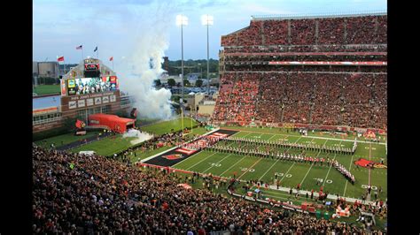 Louisville Football Stadium | Meyer Sound