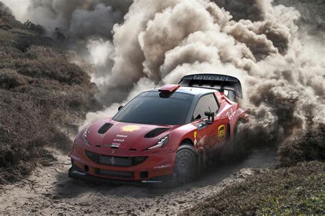 Take a look at this realistic Ferrari hatchback rally concept