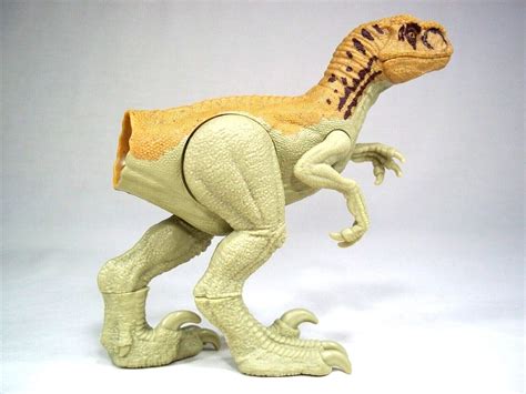 Jurassic World Dominion Atrociraptor Panthera Basic 12" Figure Jurassic ...