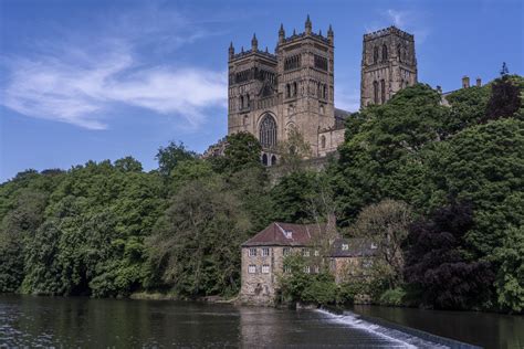 durham  guide   fascinating british world heritage site