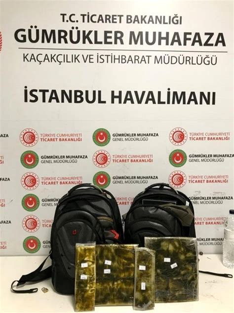 İstanbul Havalimanı nda uyuşturucu operasyonu 5 kurye yakalandı