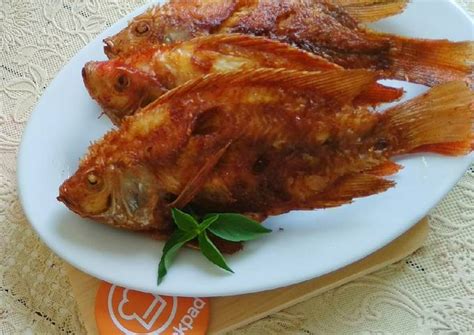 Resep Ikan goreng bumbu kuning oleh Anny Risyani - Cookpad