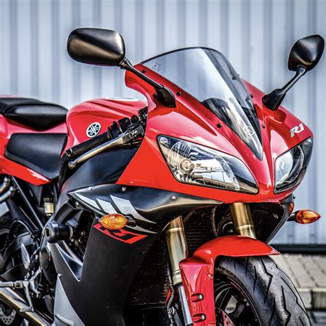 Yamaha YZF R1 Stunning Condition Apex 66