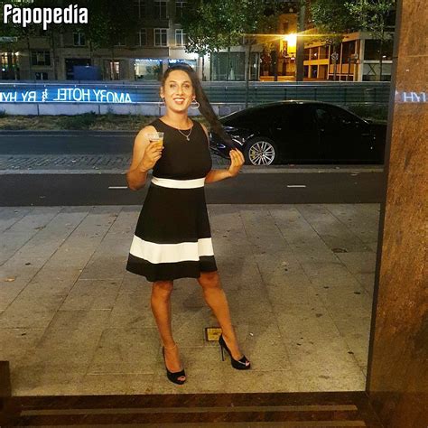 Natassia Crystal Nude OnlyFans Leaks Patreon Leaks Photo