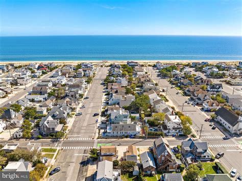 Fox News Jesse Watters Puts New Jersey Home On The Market For 18m