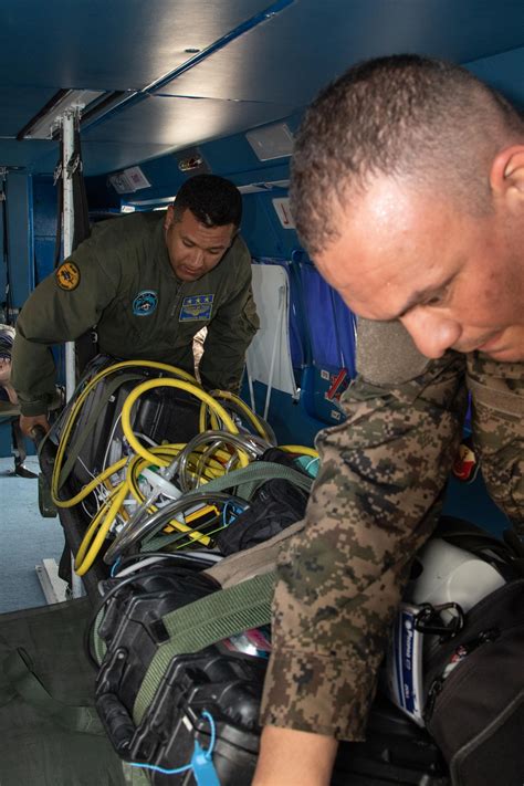 Dvids Images Th Aeromedical Evacuation Squadron Trains With