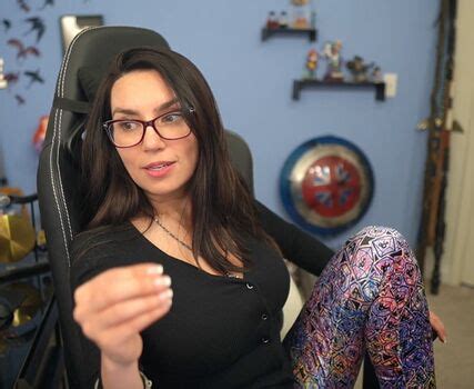 Trisha Hershberger Thatgrltrish Nude OnlyFans Page 2 The Fappening