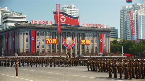 写真特集：北朝鮮が建国70年の軍事パレード58 Jp