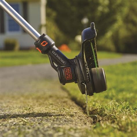 Black Decker 40 Volt Max 13 In Straight Shaft String Trimmer Battery Included At