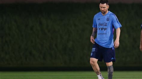 Mundial Qatar Alarma Messi El Argentino Se Entrena Al Margen A