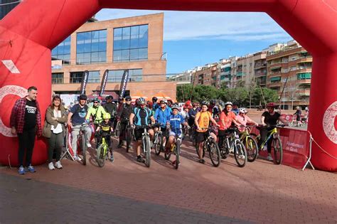 Més 1200 ciclistes participen al Bike Show Gavà d aquest cap de setmana