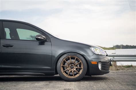 Apex 17” And 18” Vw Sm 10 Track Wheels For The Mk7 Golfgtir Golfmk7 Vw Gti Mkvii Forum